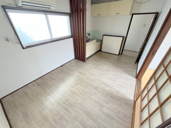 宝塚市平井２丁目のアパート