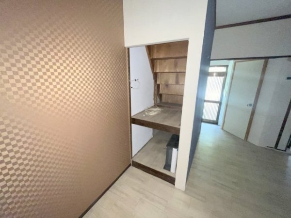 川西市一庫２丁目のテラスハウス