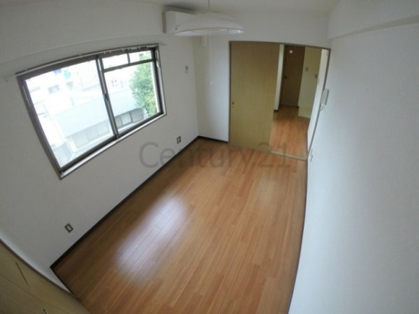光陽川西マンション