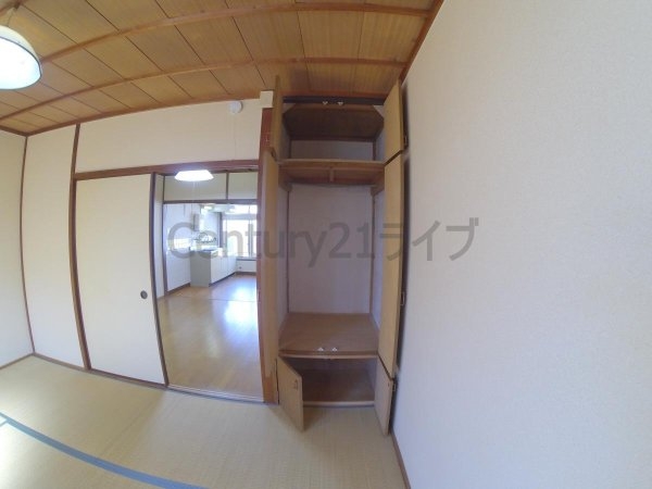 宝塚市山本野里１丁目のマンション