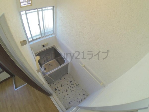 宝塚市山本野里１丁目のマンション