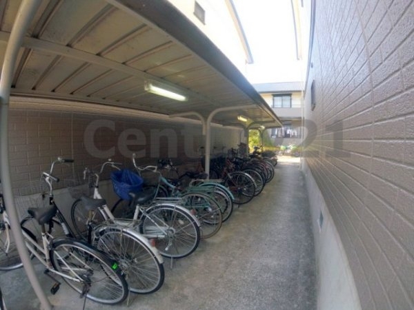 池田市荘園１丁目のアパート