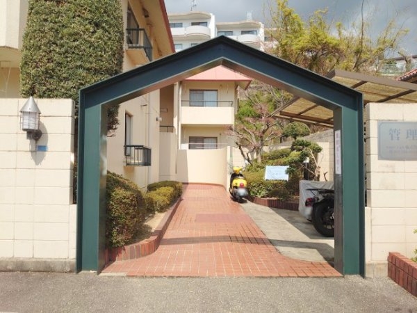 宝塚市野上２丁目のマンション