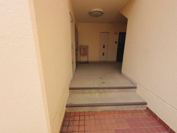 宝塚市野上２丁目のマンション