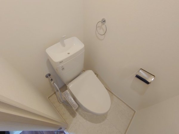 宝塚市野上２丁目のマンション