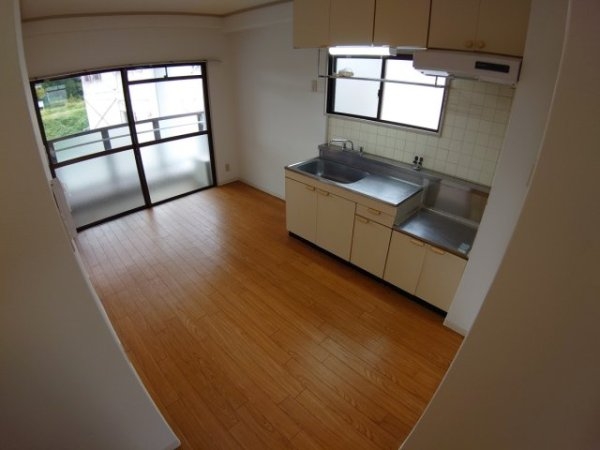 伊丹市北野６丁目のマンション