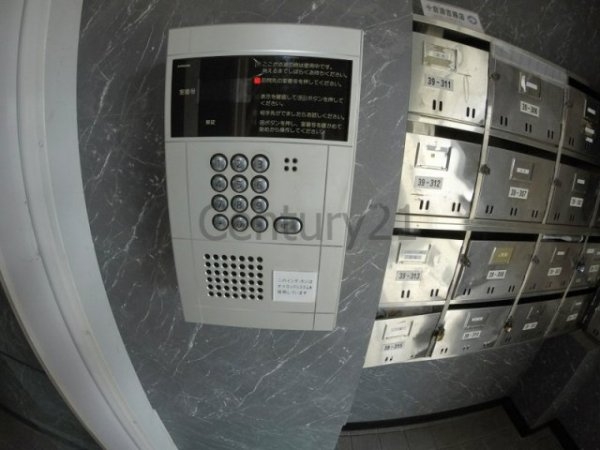 川西市山下町のマンション