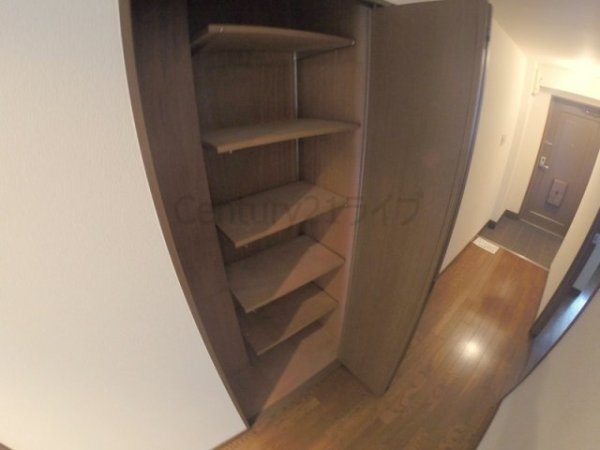宝塚市安倉中６丁目のマンション