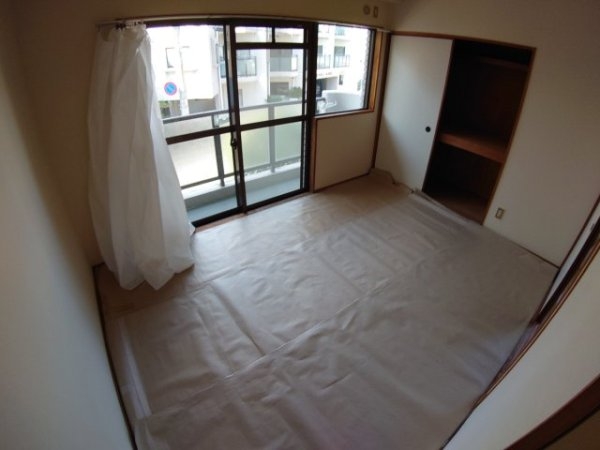 伊丹市野間北３丁目のマンション