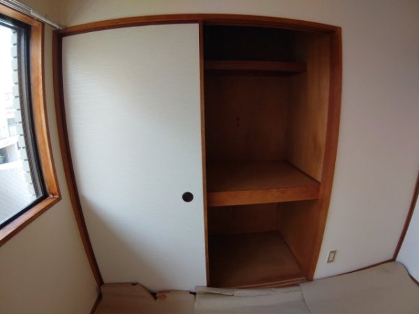 伊丹市野間北３丁目のマンション