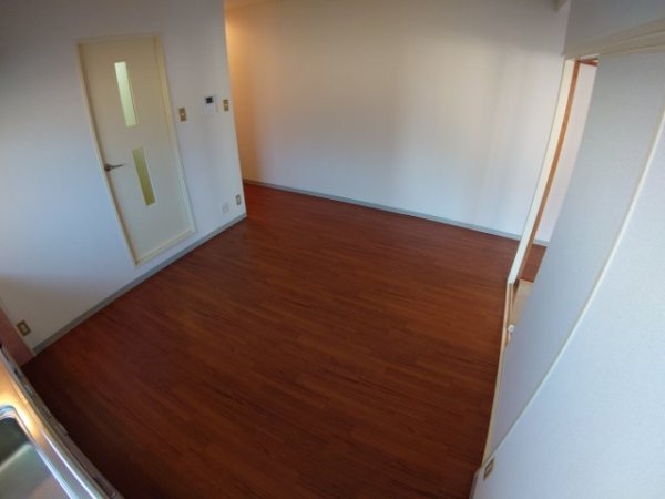 伊丹市野間北３丁目のマンション