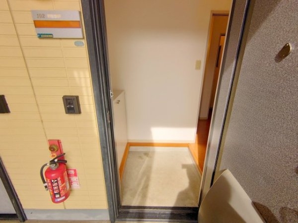 西宮市樋ノ口町１丁目のアパート