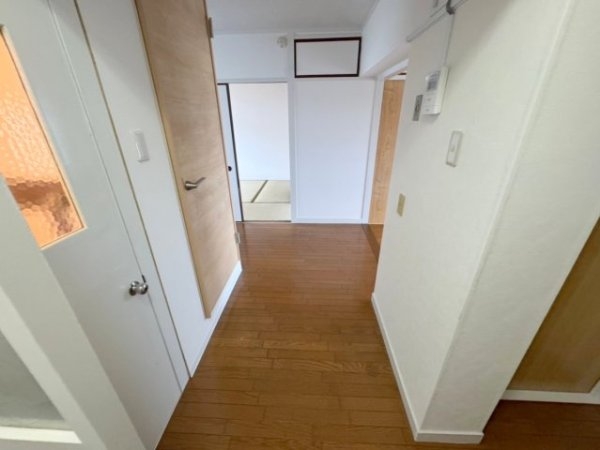 宝塚市鹿塩１丁目のマンション