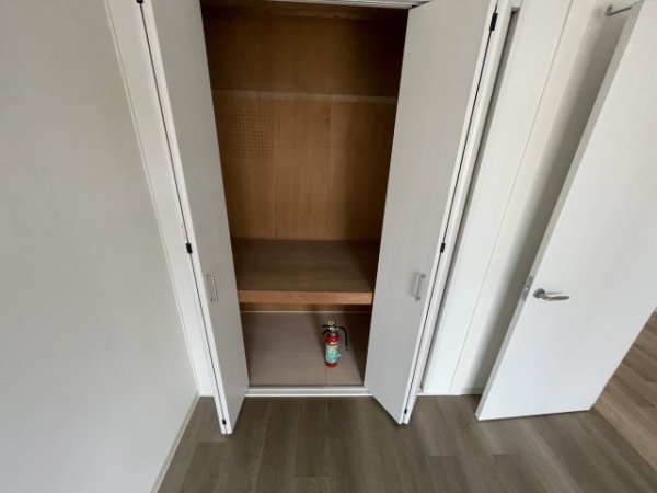 宝塚市鹿塩１丁目のマンション