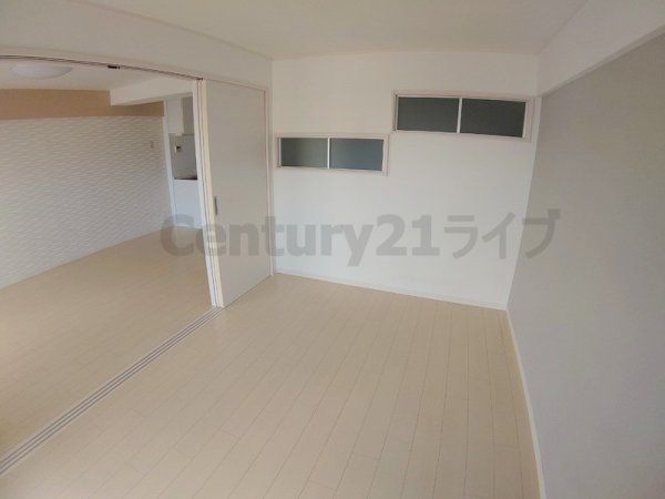 宝塚市伊孑志４丁目のマンション