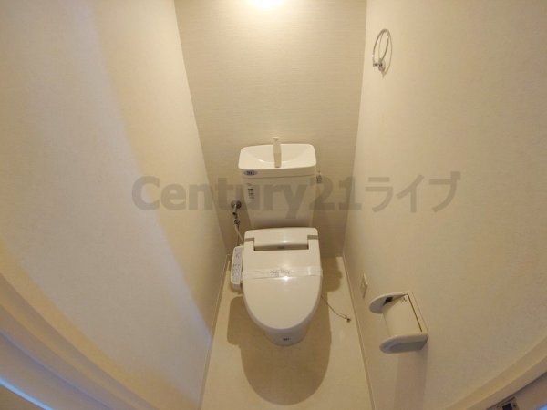 宝塚市伊孑志４丁目のマンション