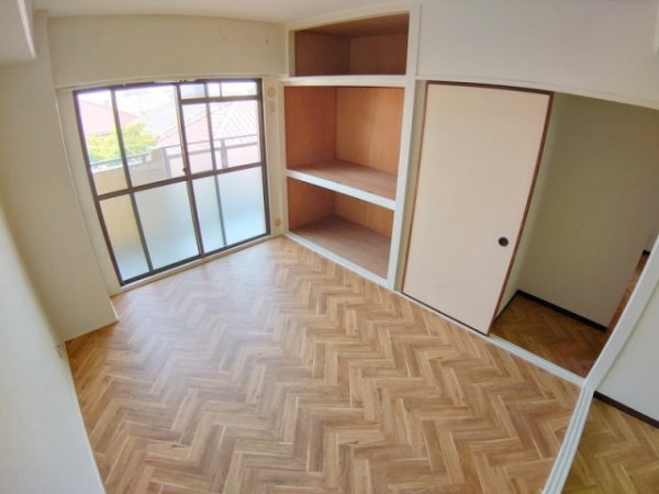 宝塚市山本東２丁目のマンション
