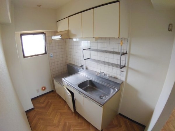 宝塚市山本東２丁目のマンション