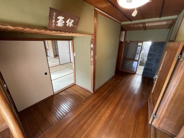 宝塚市野上４丁目の貸家