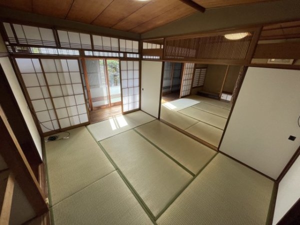 宝塚市野上４丁目の貸家