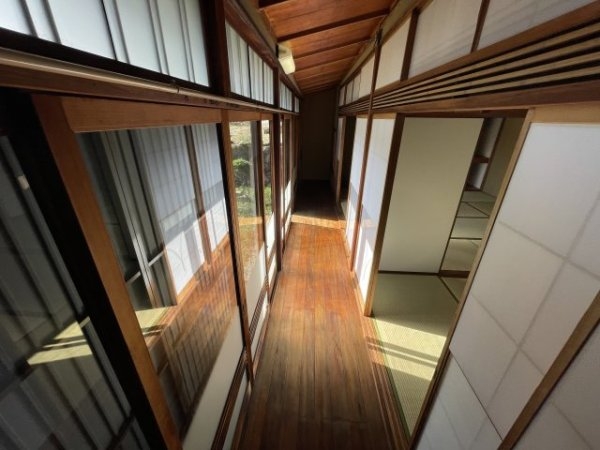 宝塚市野上４丁目の貸家