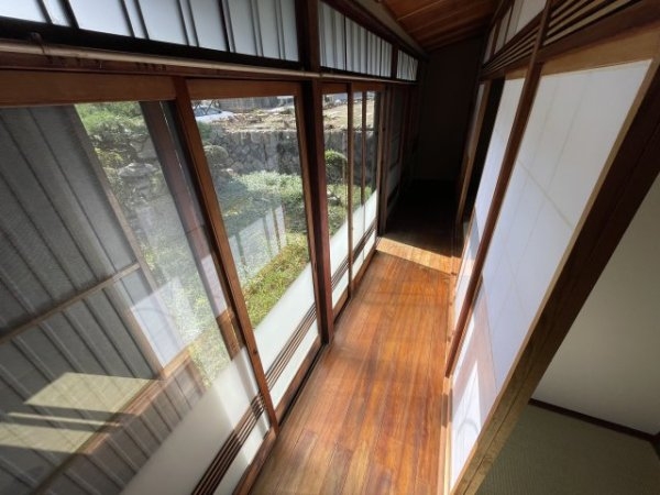 宝塚市野上４丁目の貸家