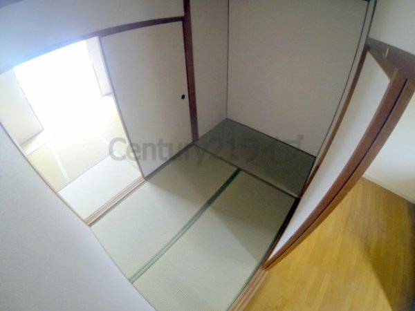 宝塚市山本台２丁目のアパート