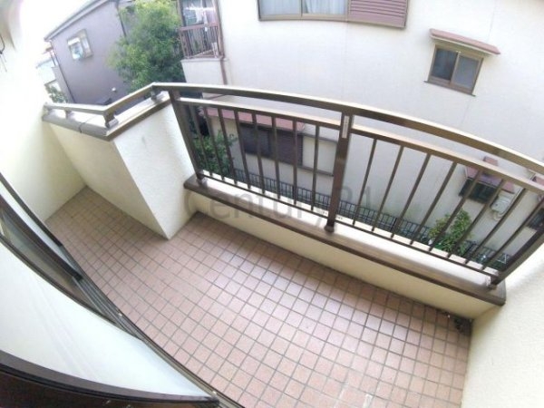 宝塚市山本丸橋４丁目のテラスハウス