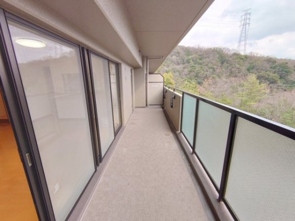 西宮市東山台２丁目のマンション