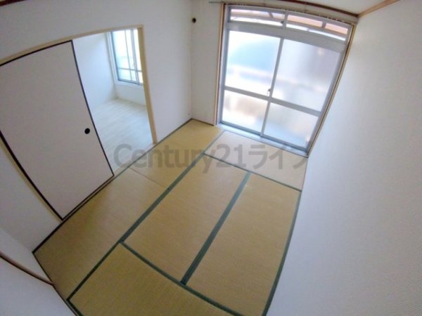 宝塚市山本丸橋１丁目のアパート