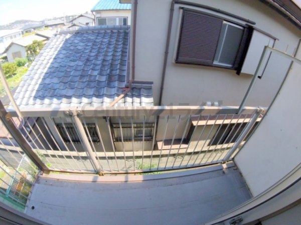 宝塚市山本丸橋１丁目のアパート