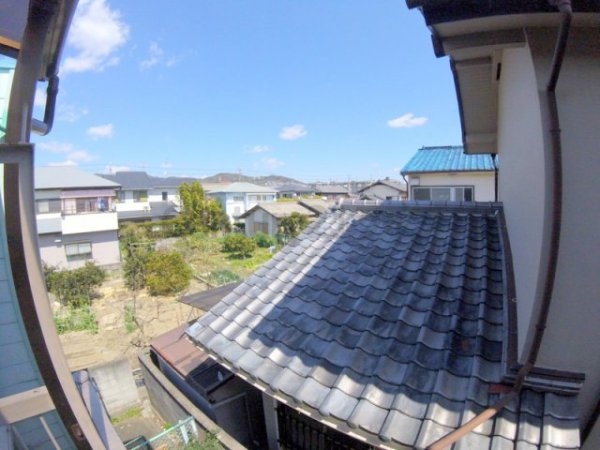 宝塚市山本丸橋１丁目のアパート