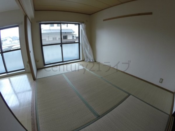 宝塚市旭町１丁目のマンション