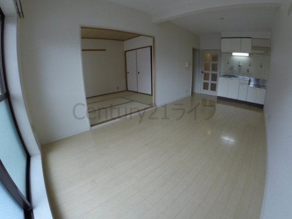 宝塚市旭町１丁目のマンション