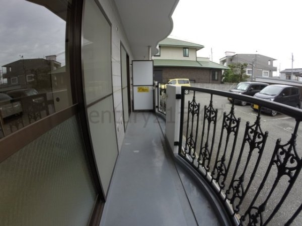 宝塚市旭町１丁目のマンション