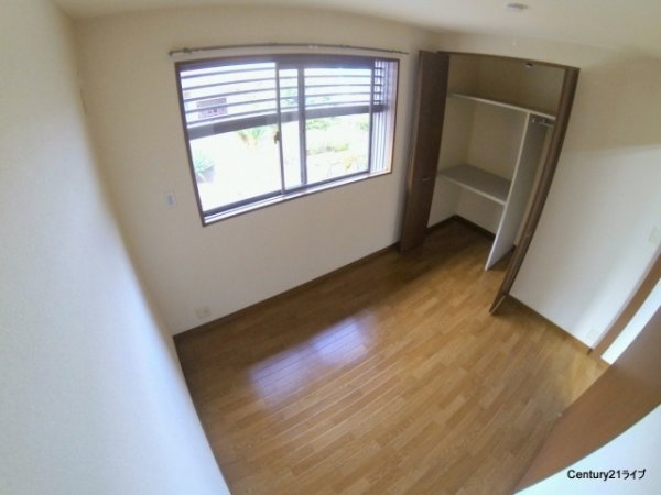 宝塚市花屋敷松ガ丘のアパート