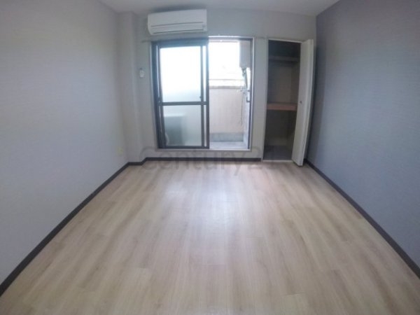宝塚市向月町のマンション