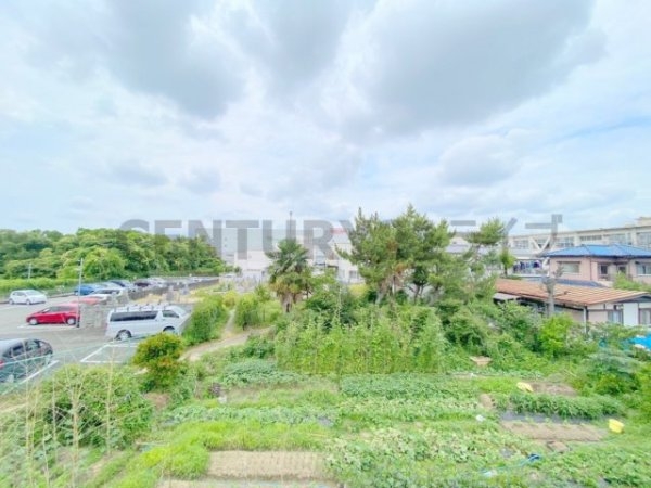 川西市久代３丁目のアパート