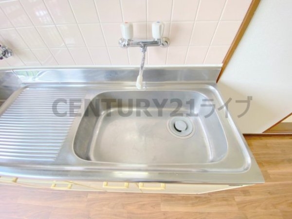 川西市久代３丁目のアパート