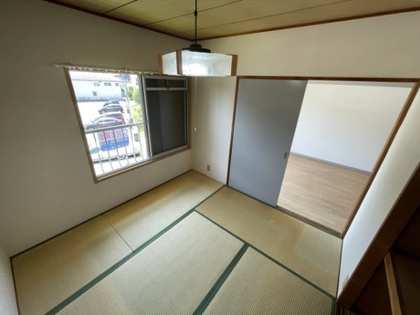 宝塚市旭町１丁目のマンション