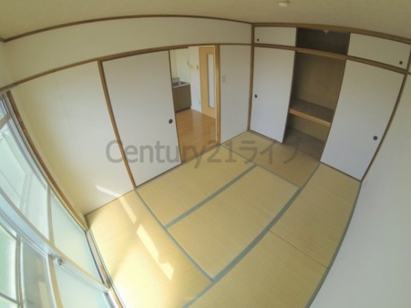 宝塚市高司２丁目のマンション