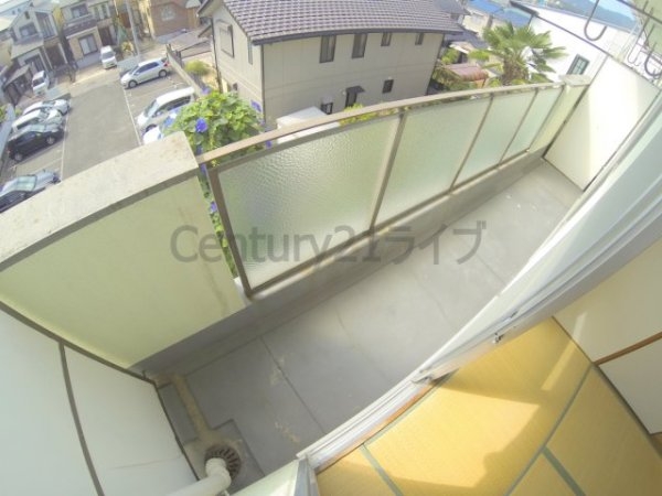 宝塚市高司２丁目のマンション