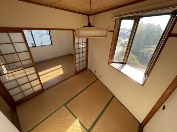 西宮市上大市５丁目のマンション