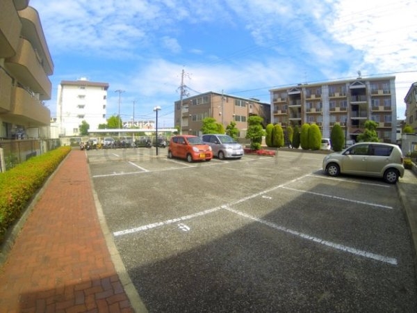 宝塚市安倉南２丁目のマンション