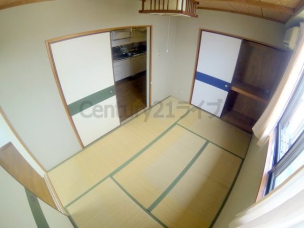 宝塚市売布２丁目のアパート