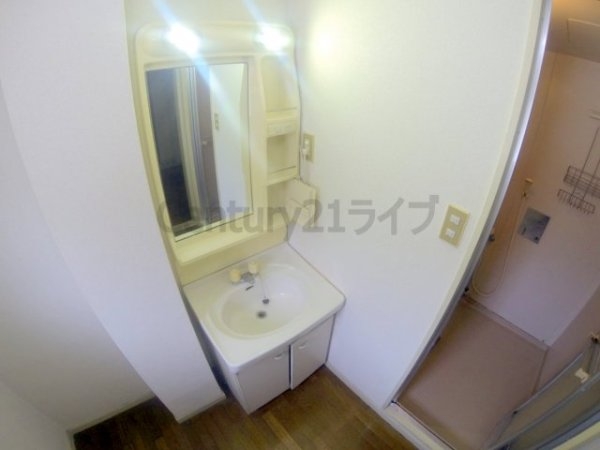 宝塚市売布２丁目のアパート