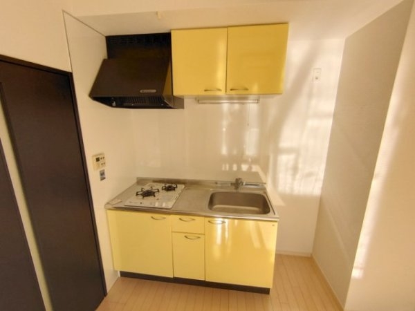 川西市小戸１丁目のマンション