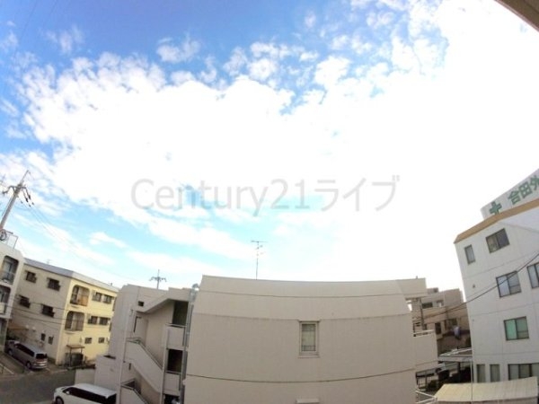 宝塚市光明町のマンション