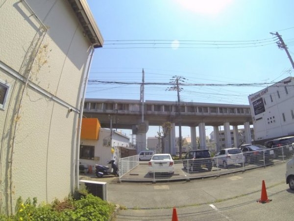 西宮市上大市１丁目のアパート