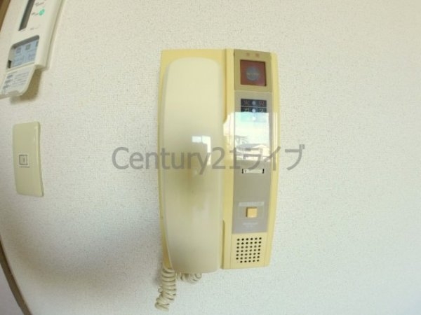 宝塚市鹿塩２丁目のアパート